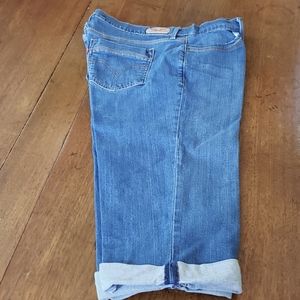 LEVI'S STRAUSS Blue Bermuda. Size 10